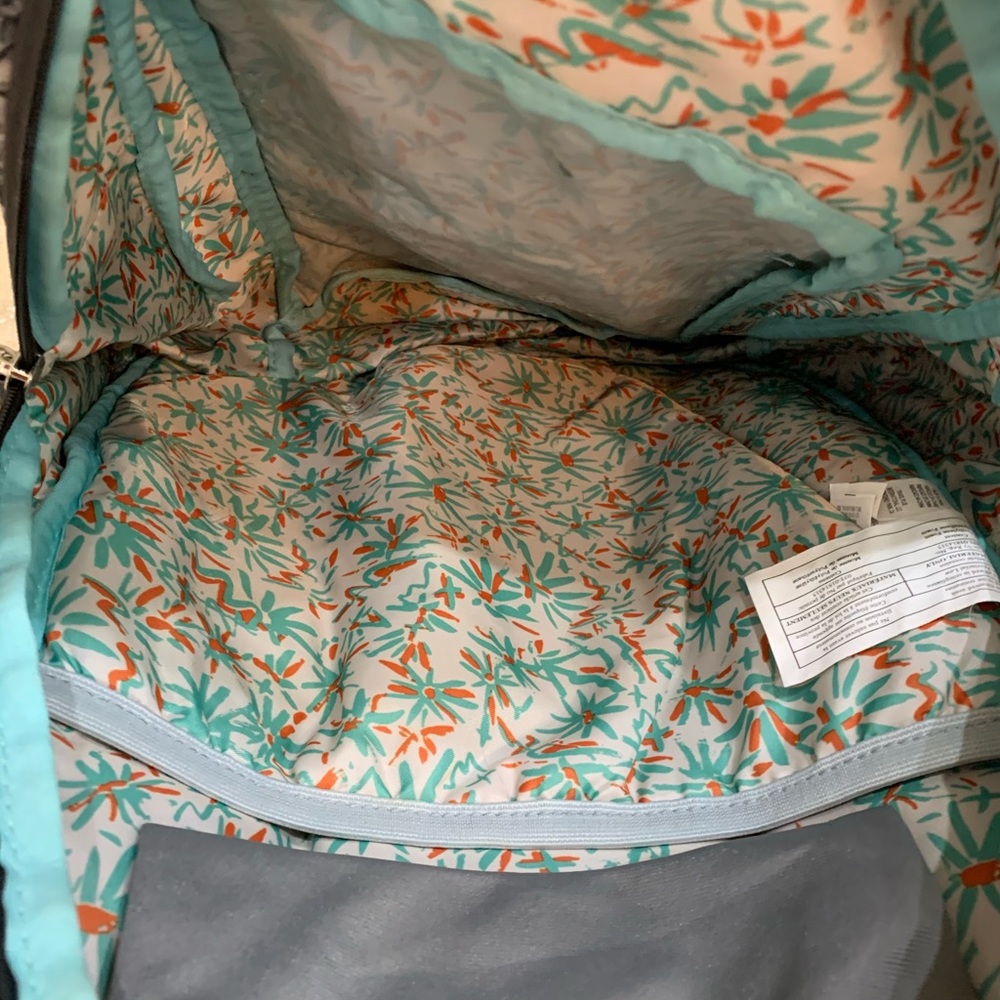 Quicksilver Backpack - image 6